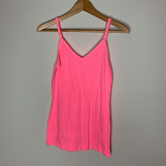 Tops - Pink V-Neck Tank Top